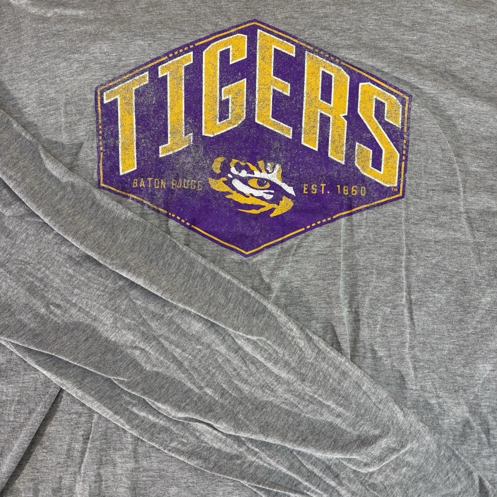 LSU Tigers‎ Shirt Men's 3XL Gray Long Sleeve T Shirt Baton Rouge Graphic Tee